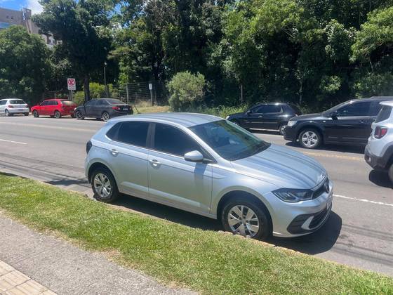 VOLKSWAGEN POLO 1.0 MPI MANUAL